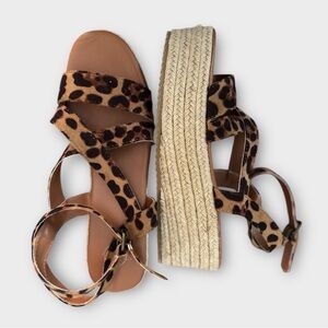 Southern Fried Chics Chunky Platform Leopard Print Ankle Straps Sandal Size 9